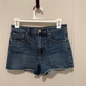 GAP Denim Jean short size 26